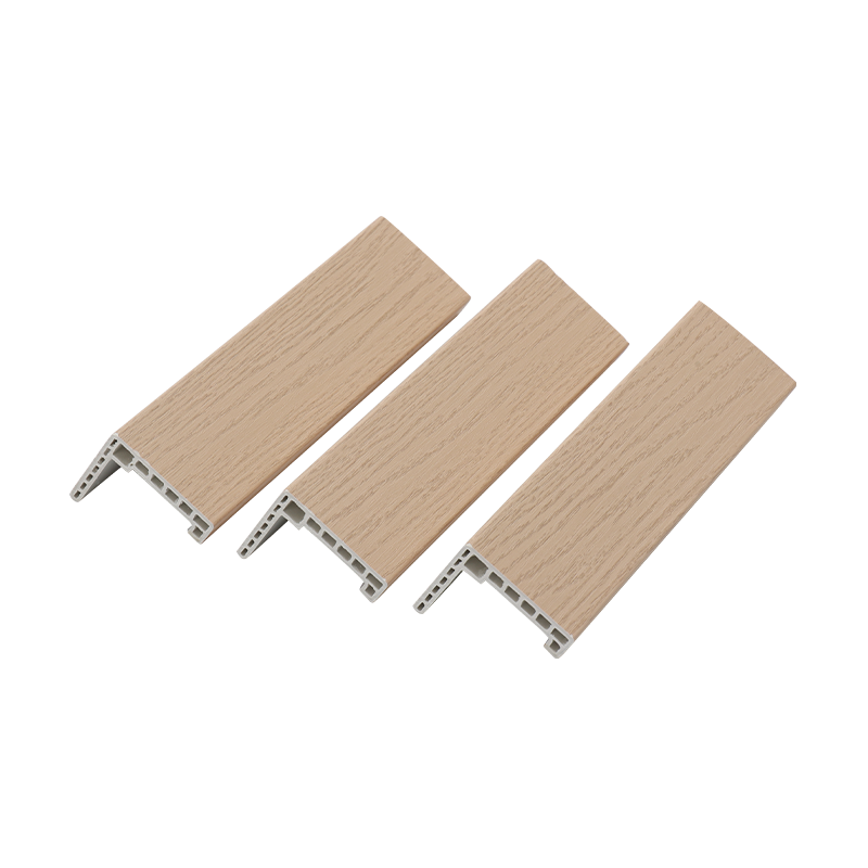 Дверной архитрав из ДПК