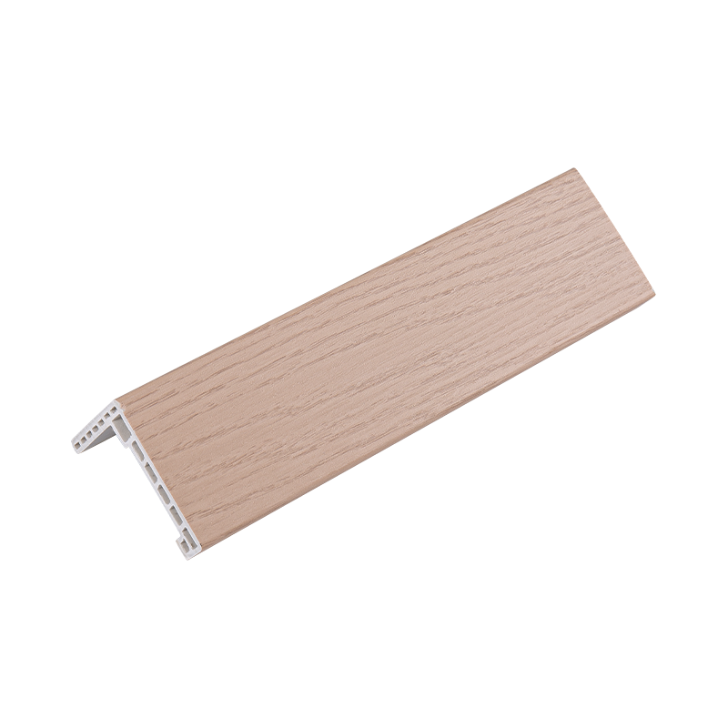 Дверной архитрав из ДПК