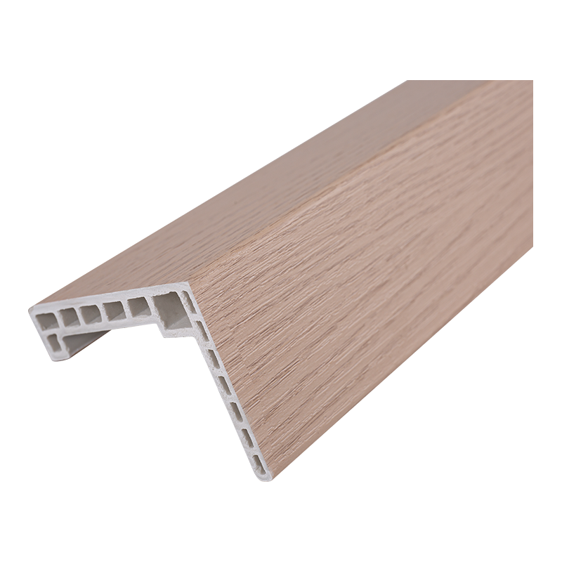 Дверной архитрав из ДПК