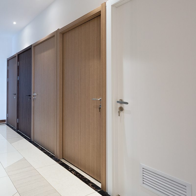 Двери из ДПК