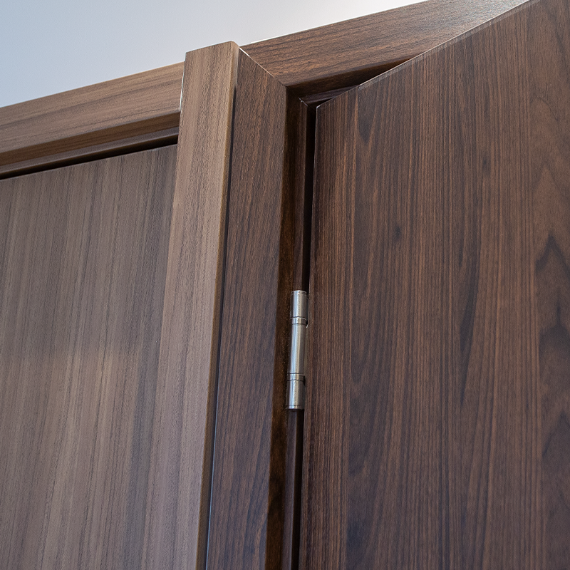 Двери из ДПК