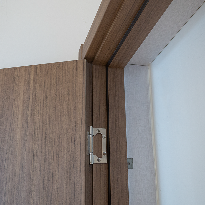 Двери из ДПК